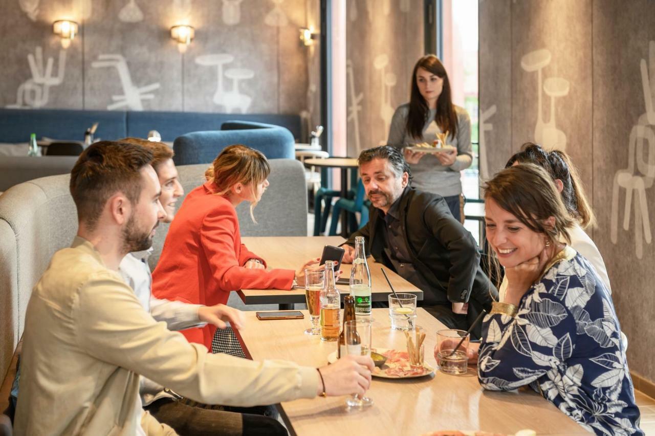 Hotel Novotel Saint-étienne Centre Gare Châteaucreux 4*